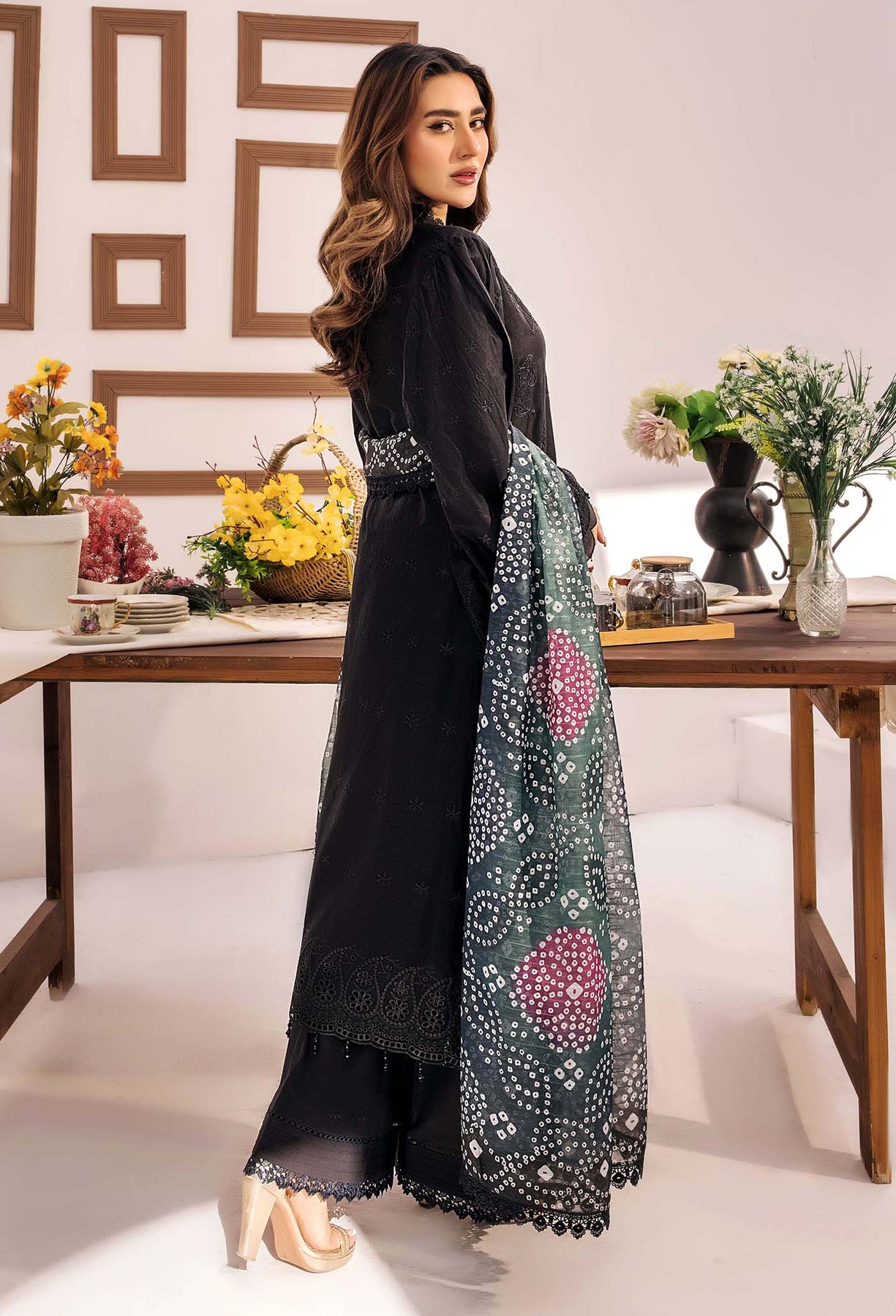 Adans Libas | Stella Chikankari 25 | 1025