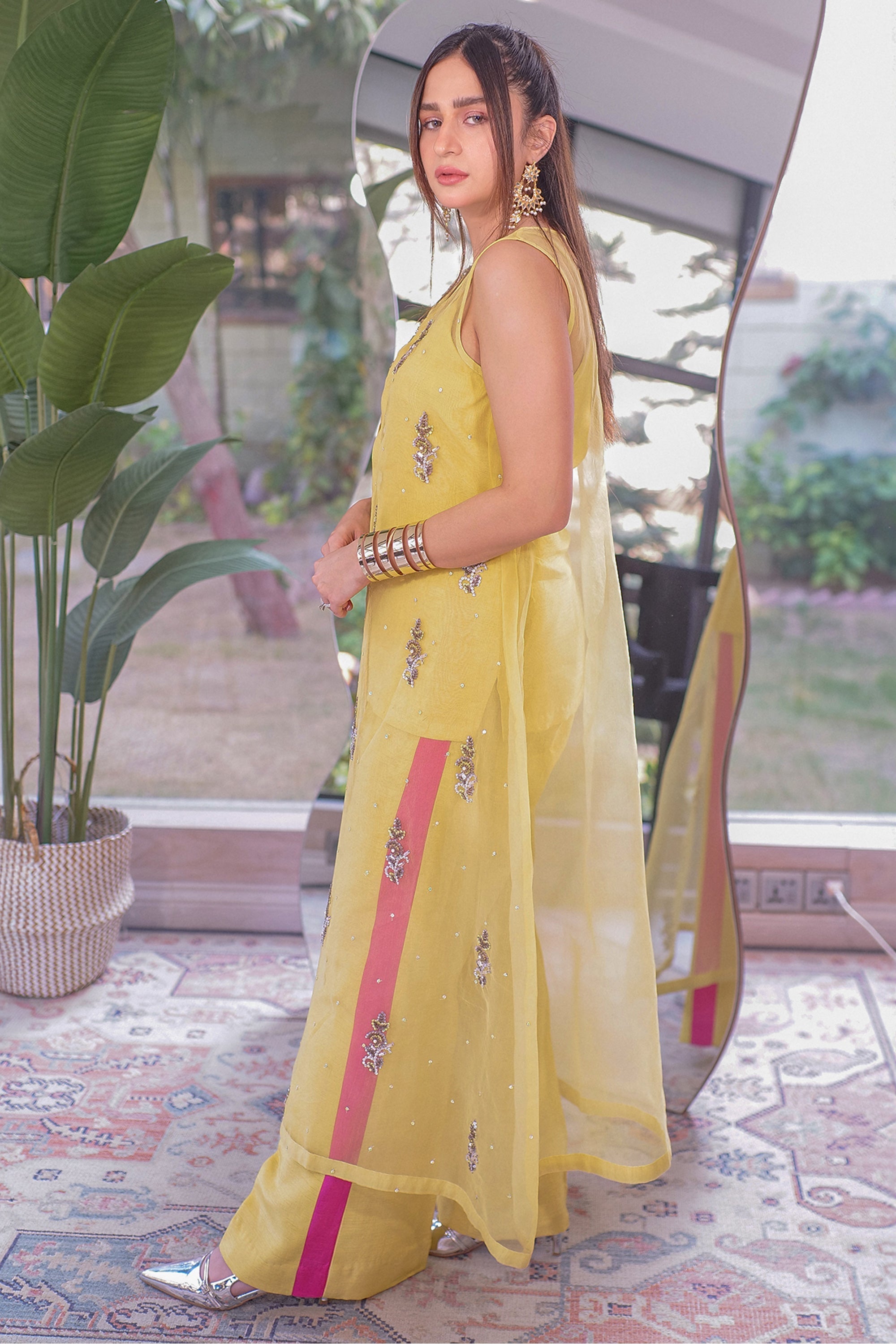 Hana | Signature Series | Sun-Lit Glow