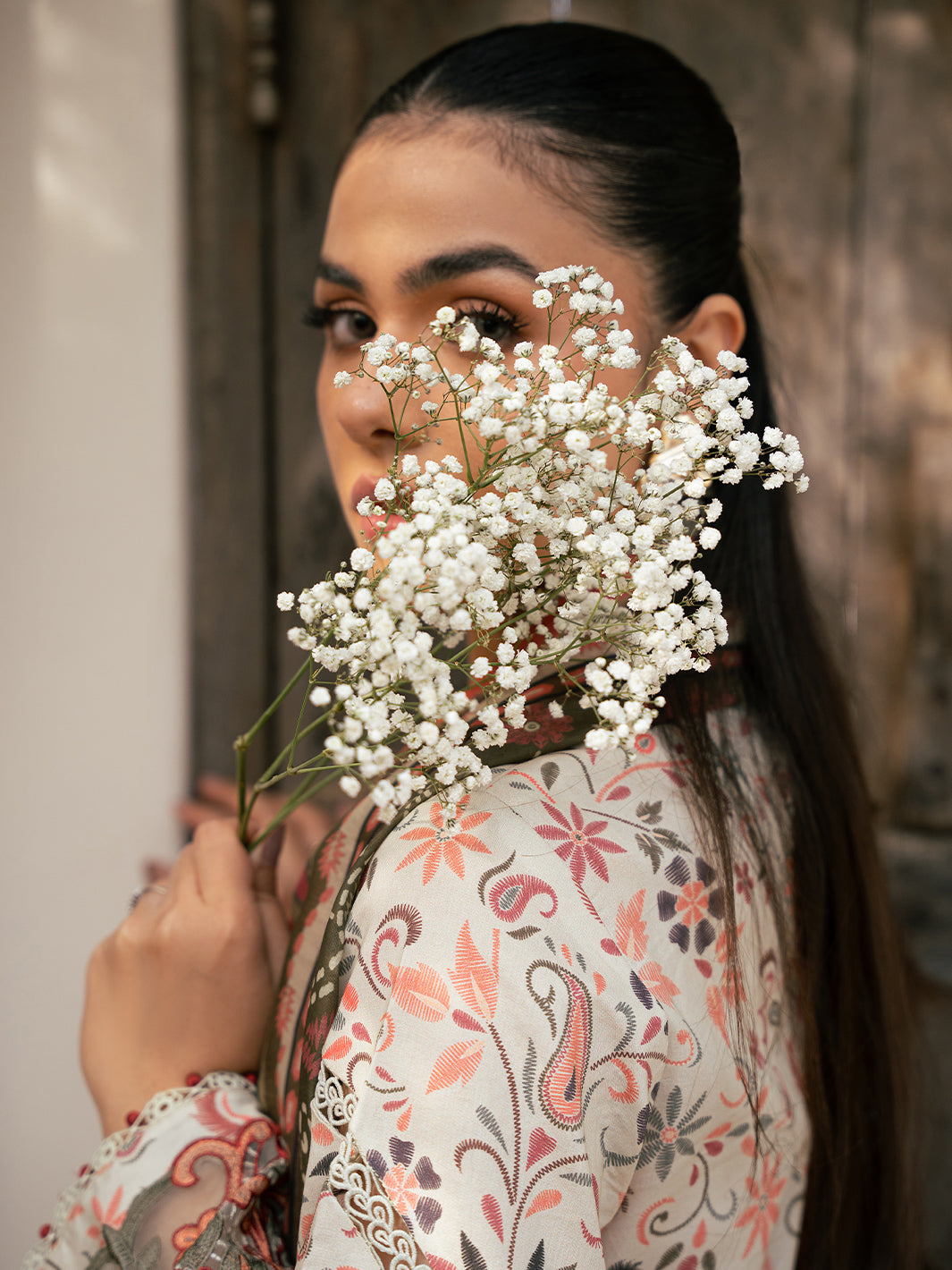 Bin Ilyas | Hazel Printed Lawn 25 | 2073 - A