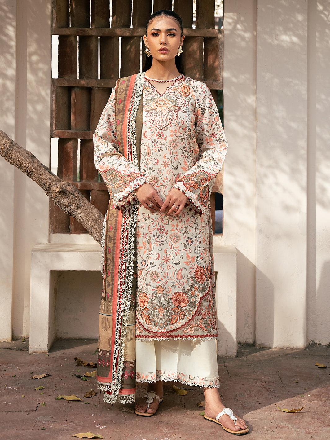 Bin Ilyas | Hazel Printed Lawn 25 | 2073 - A
