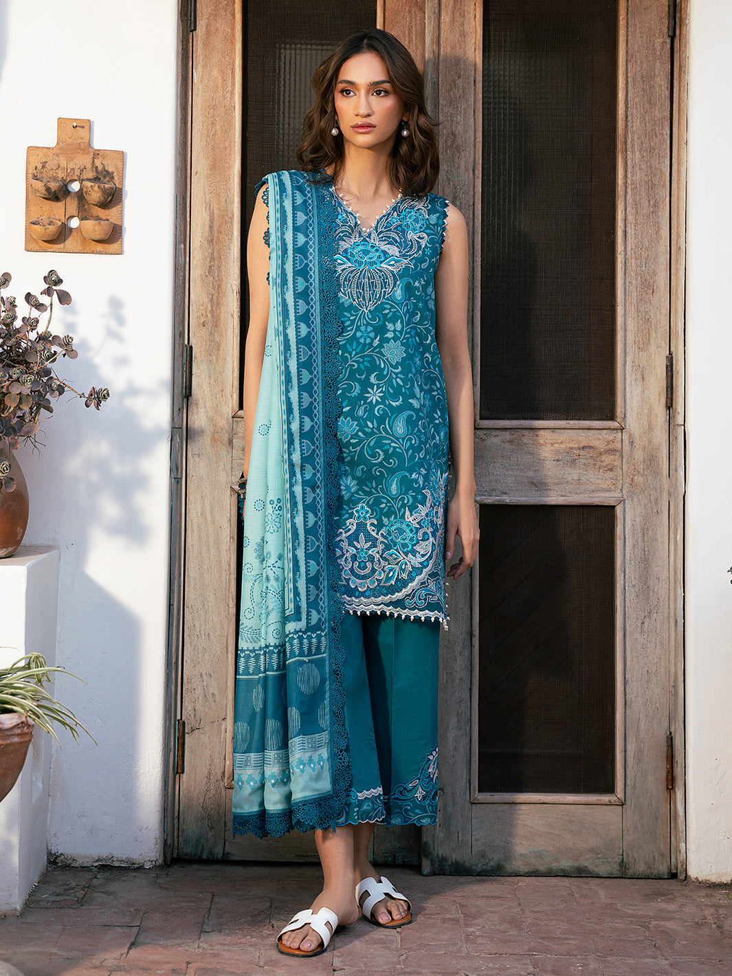 Bin Ilyas | Hazel Printed Lawn 25 | 2073 - B