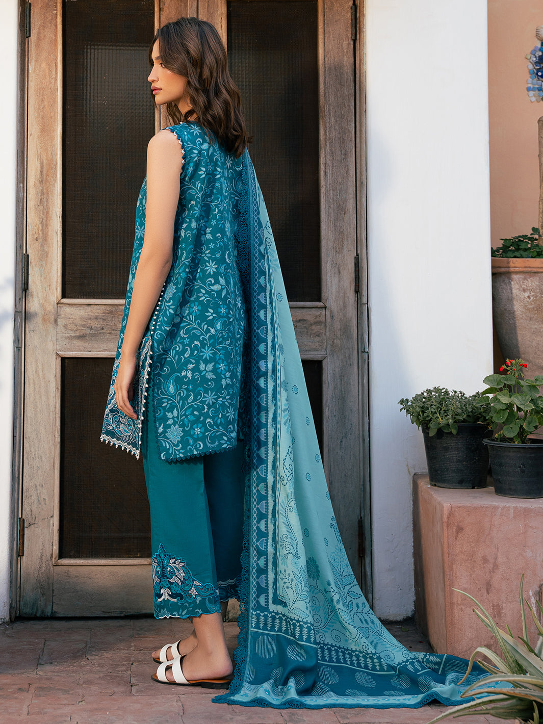 Bin Ilyas | Hazel Printed Lawn 25 | 2073 - B