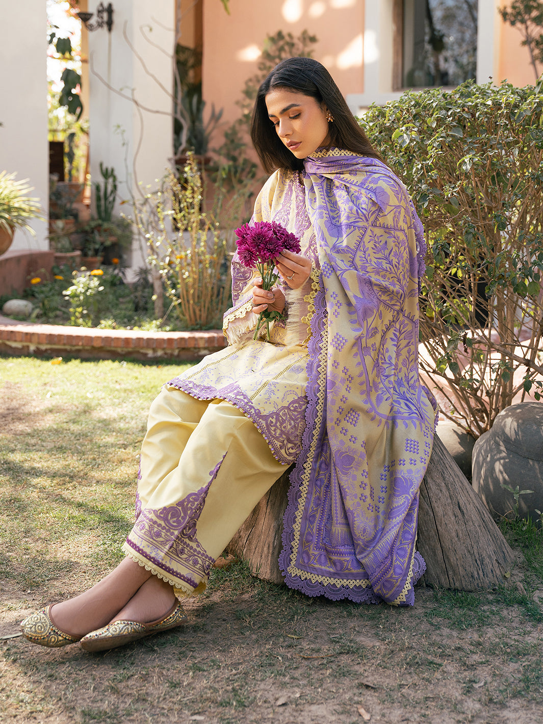 Bin Ilyas | Hazel Printed Lawn 25 | 2074 - A