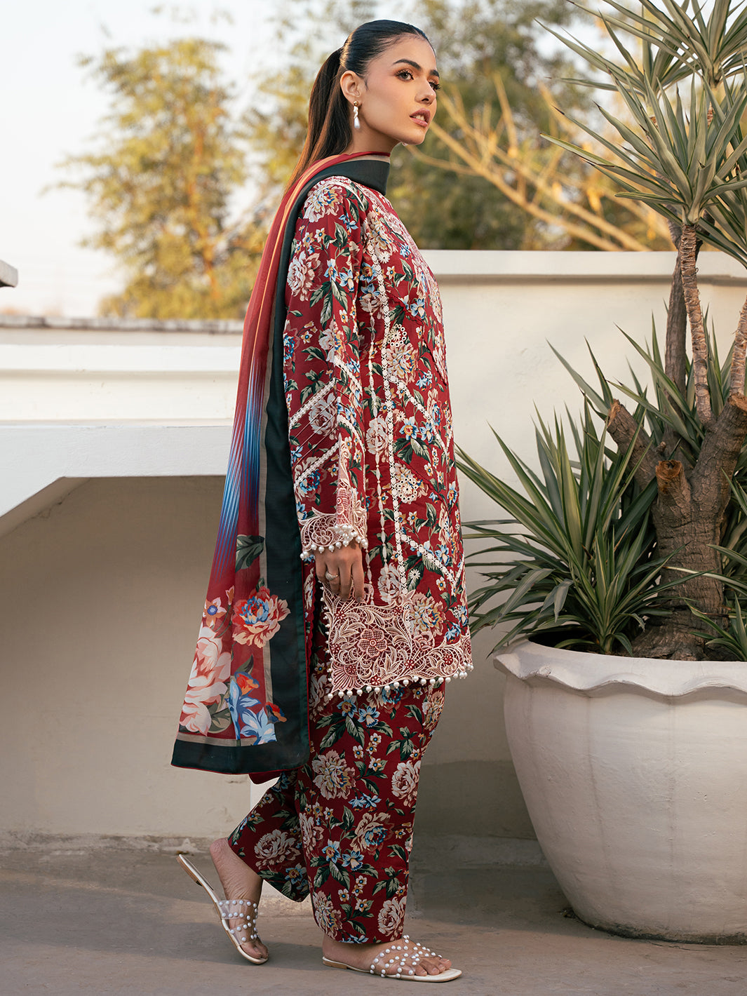 Bin Ilyas | Hazel Printed Lawn 25 | 2076 - B