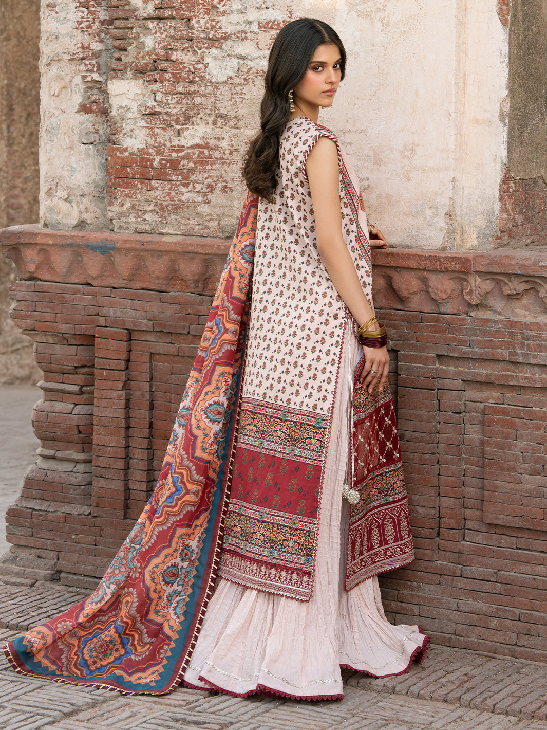 Bin Ilyas | Naqsh Naaz Luxury Lawn 25 | 2083 - A