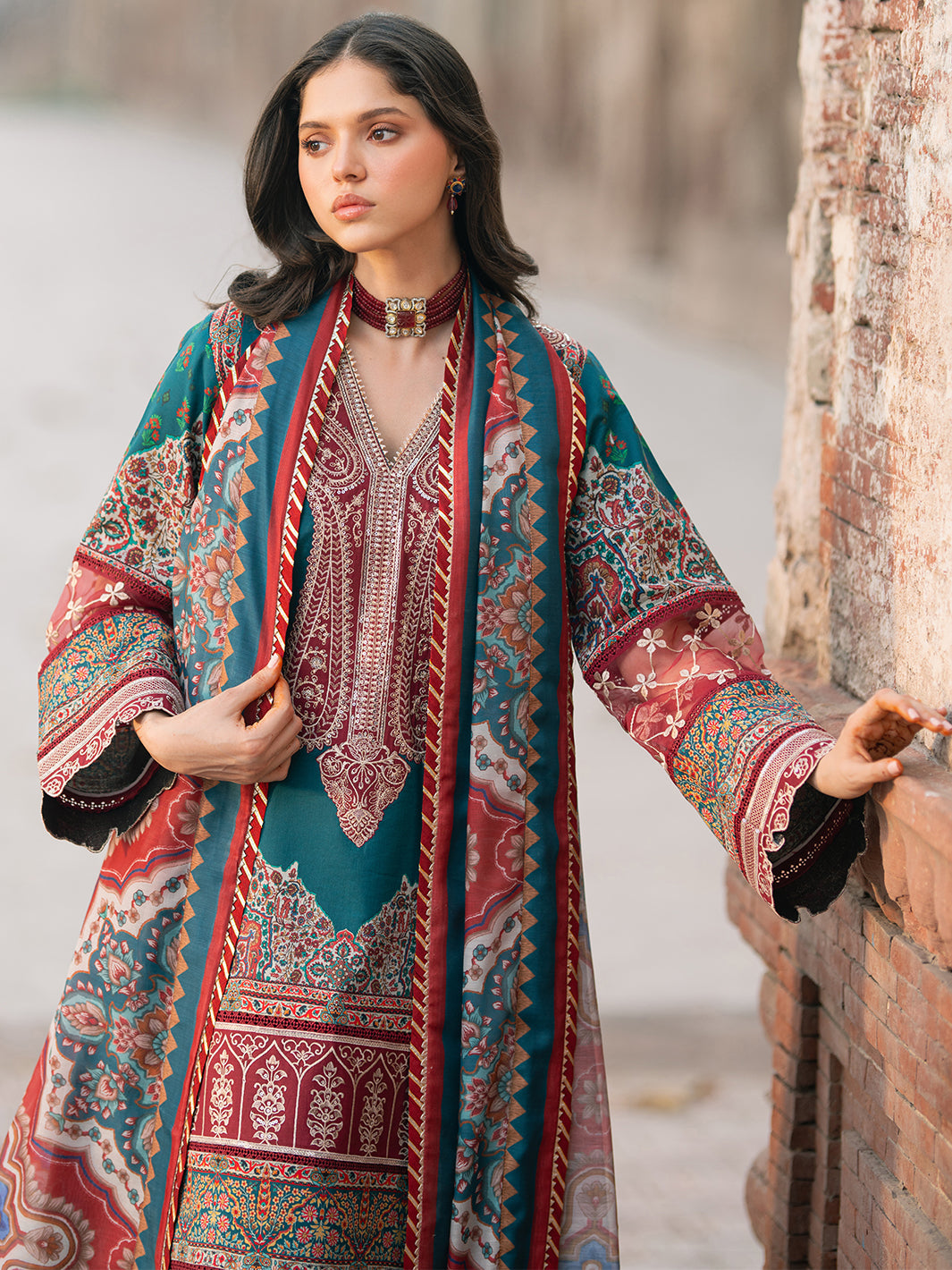 Bin Ilyas | Naqsh Naaz Luxury Lawn 25 | 2083 - B