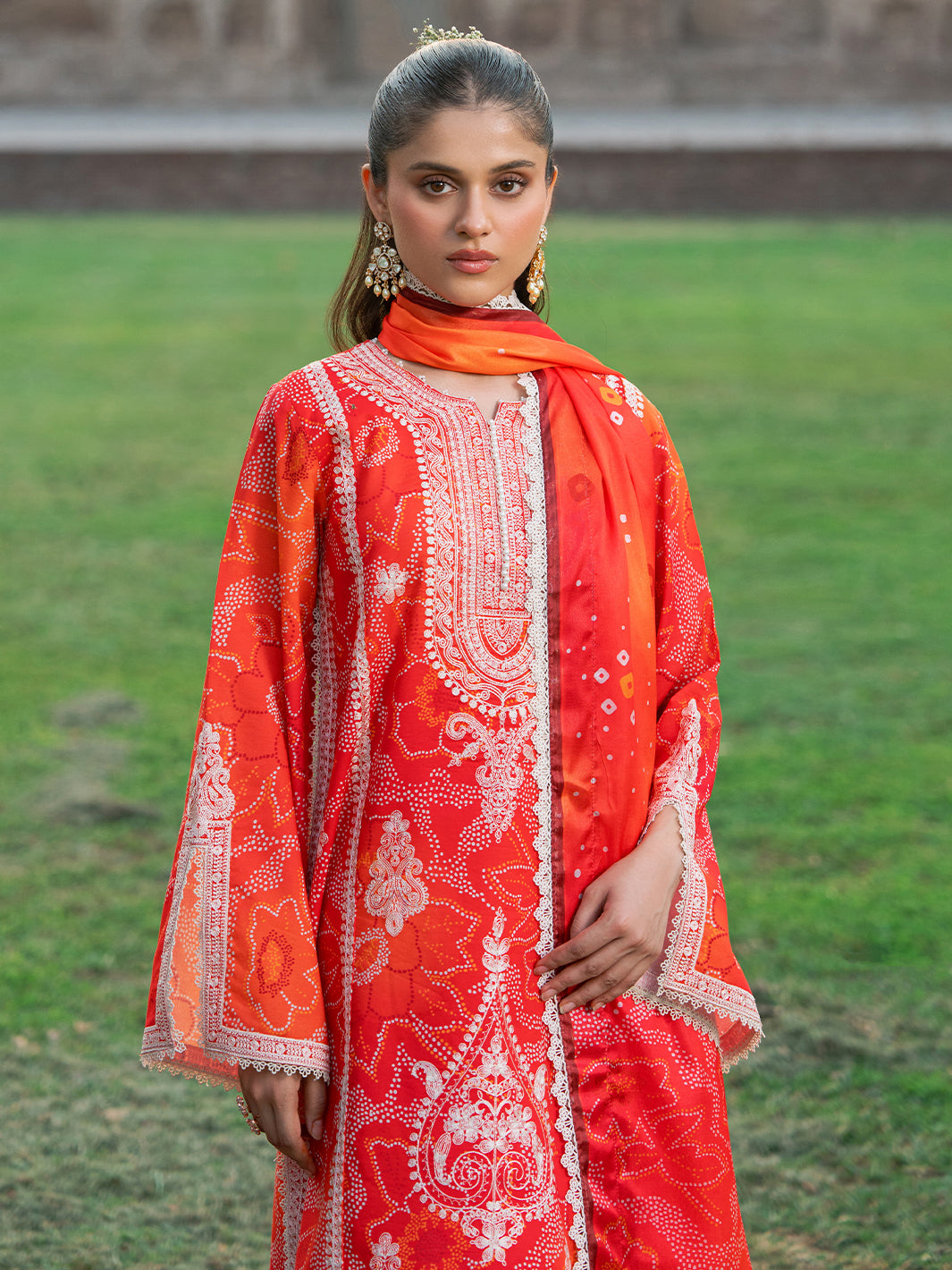 Bin Ilyas | Naqsh Naaz Luxury Lawn 25 | 2084 - A