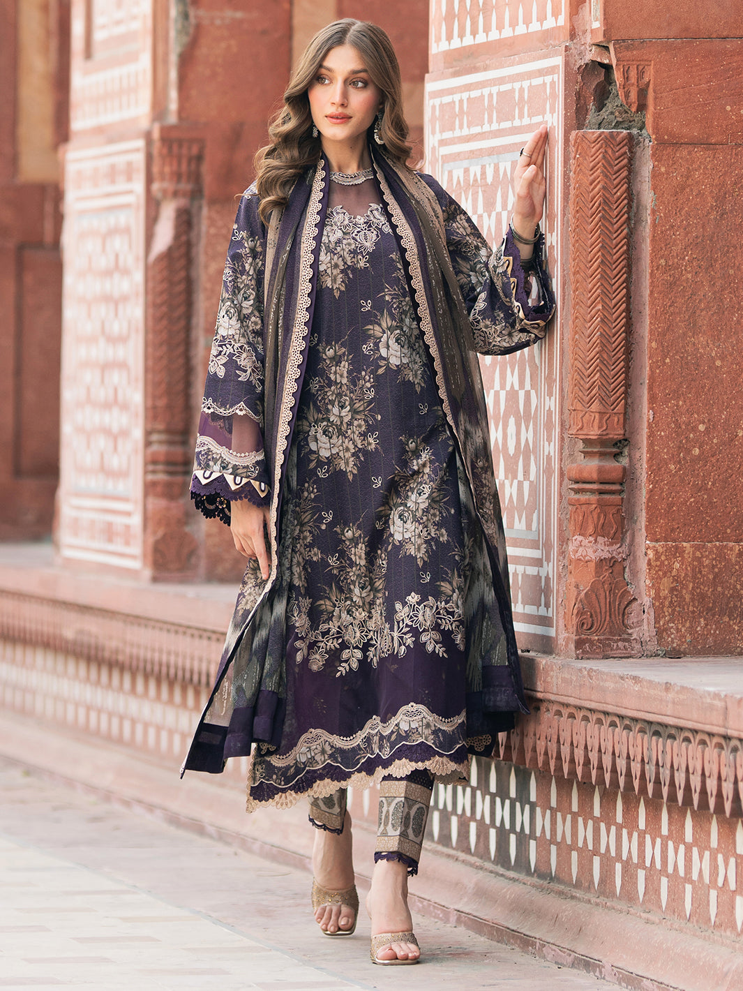 Bin Ilyas | Naqsh Naaz Luxury Lawn 25 | 2087 - B