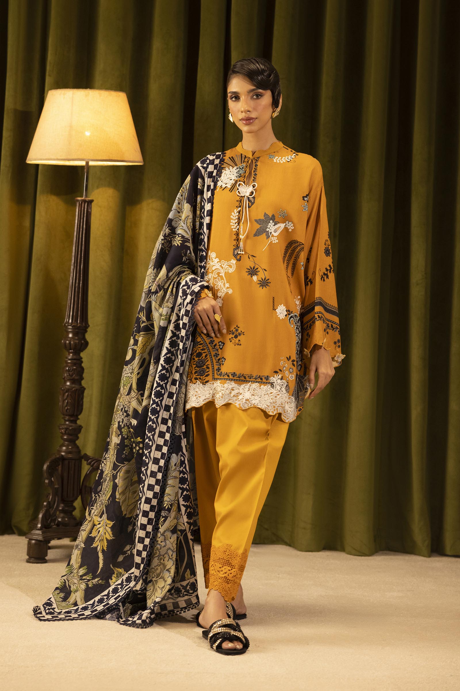 Sana Safinaz | Muzlin Winter 25 | 020A