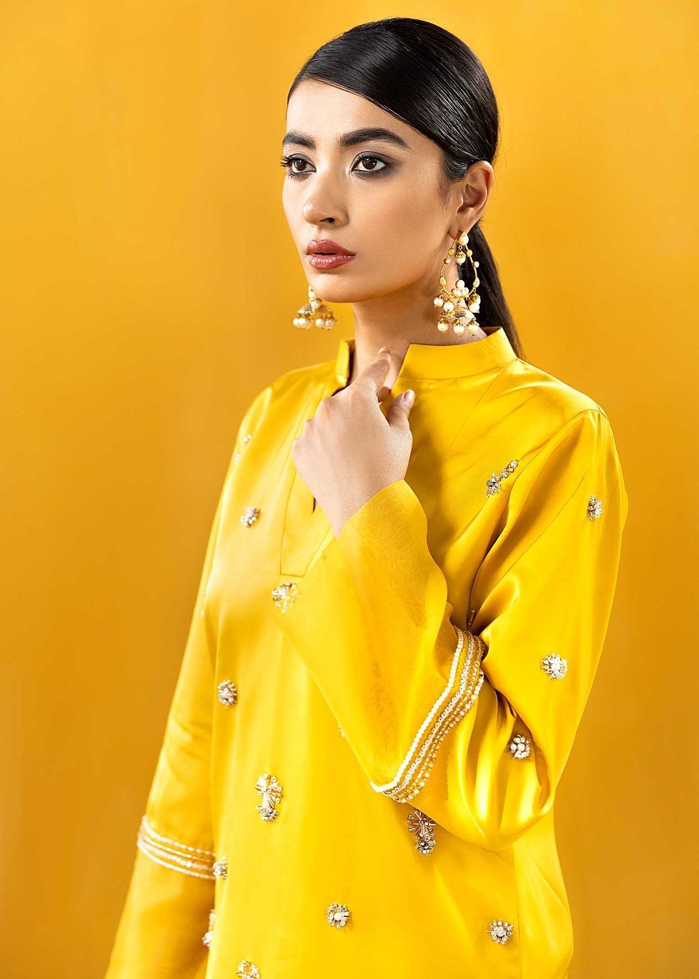 Hana | Vibrant Beyond | Aurora-VB-1006