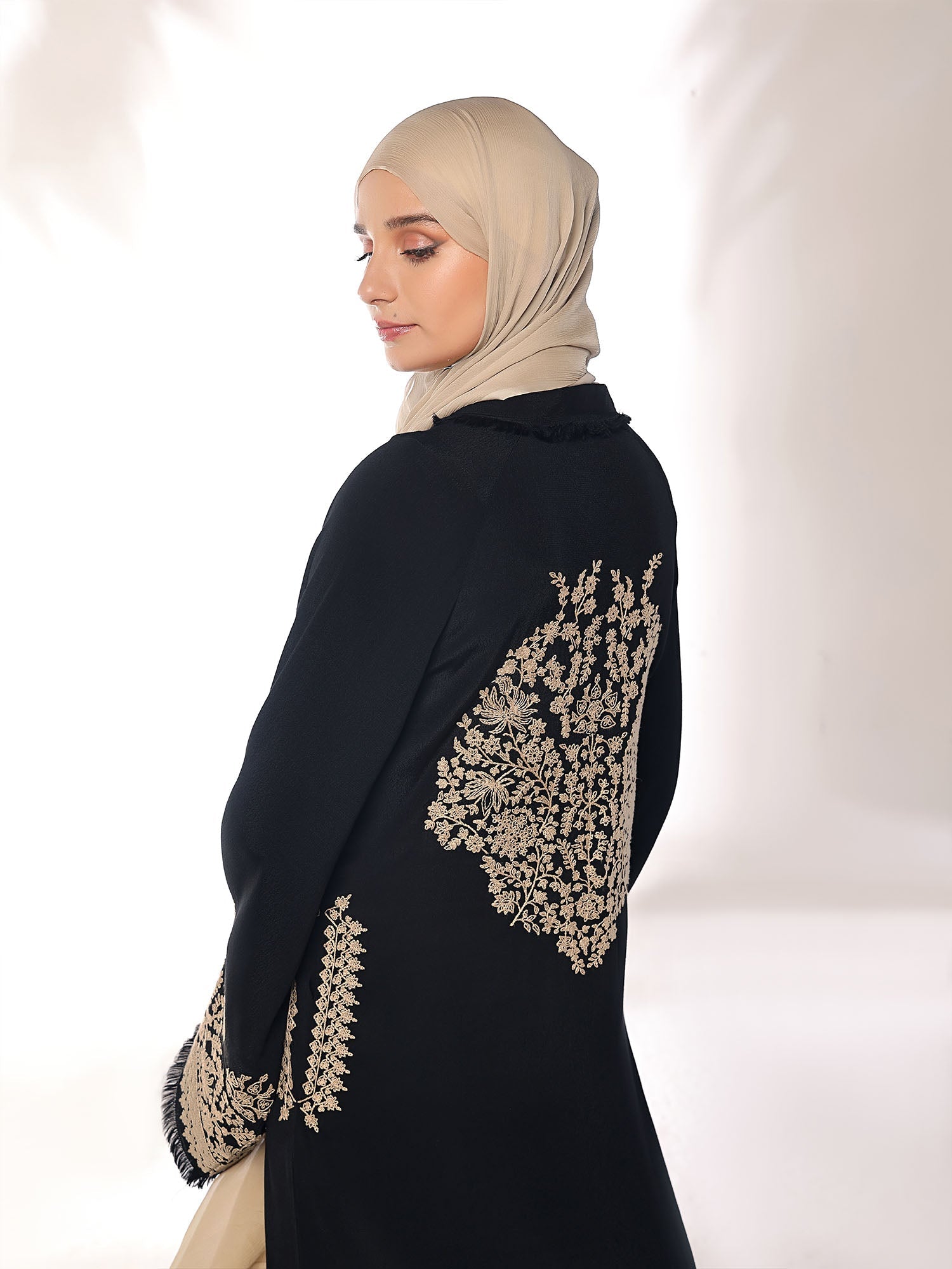 Stitched Blossoms Black Abaya