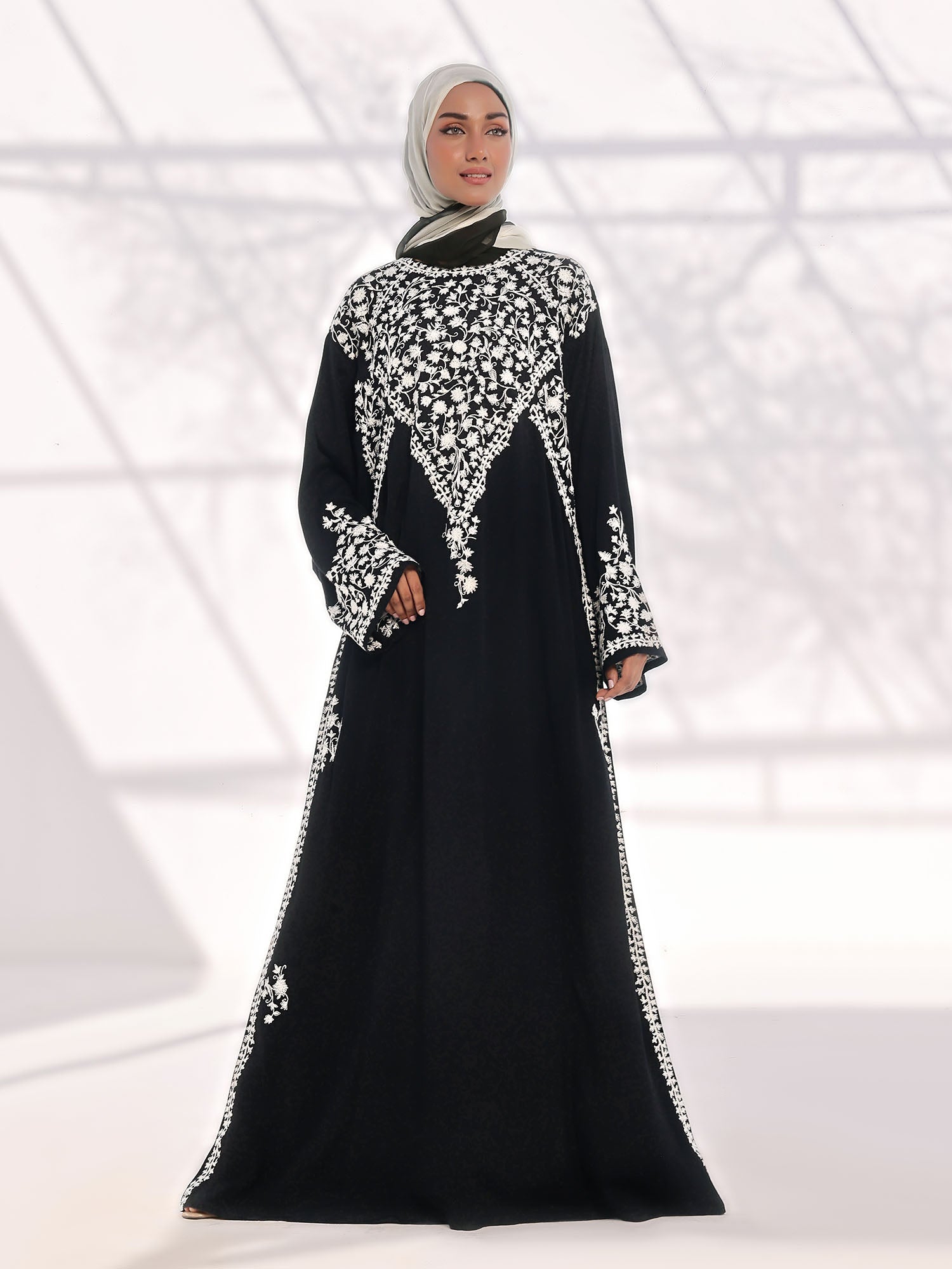 Blooming Elegance Abaya