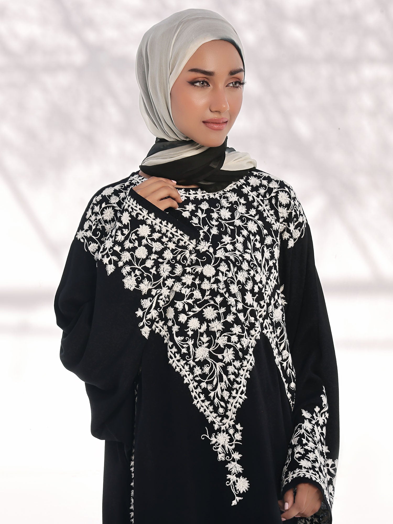 Blooming Elegance Abaya