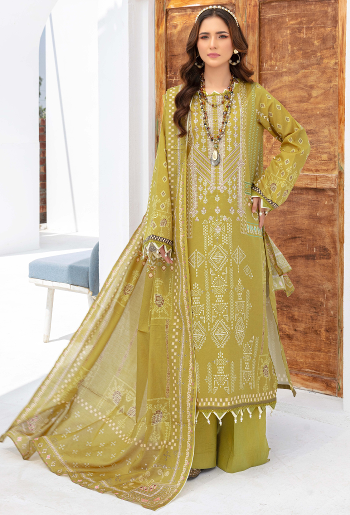 Humdum | Saira Bano Lawn 24 | D04