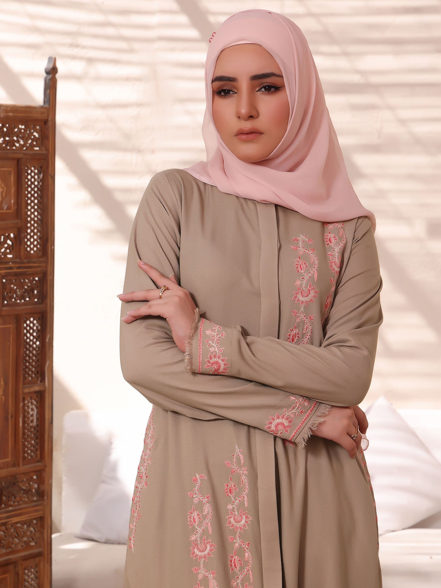 Abaya Stitched Serenity