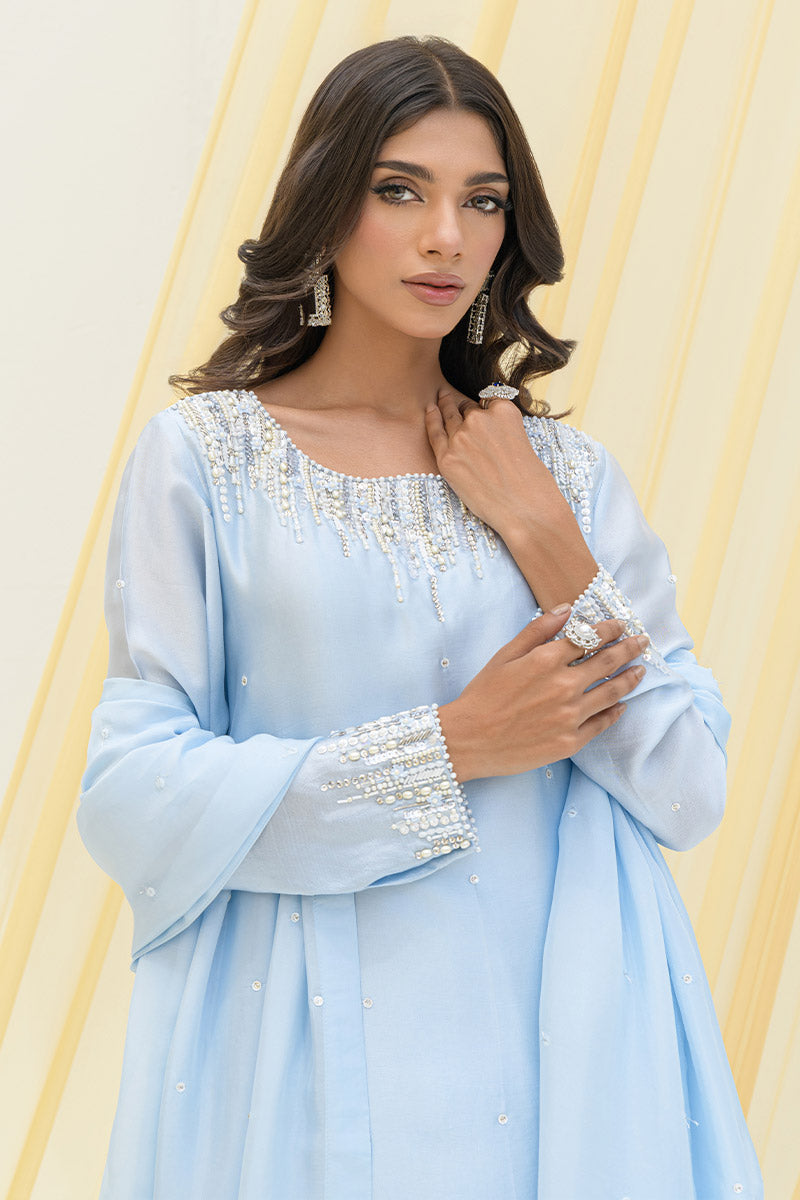 Chic Ophicial | Alaya Festive Formals | Amara