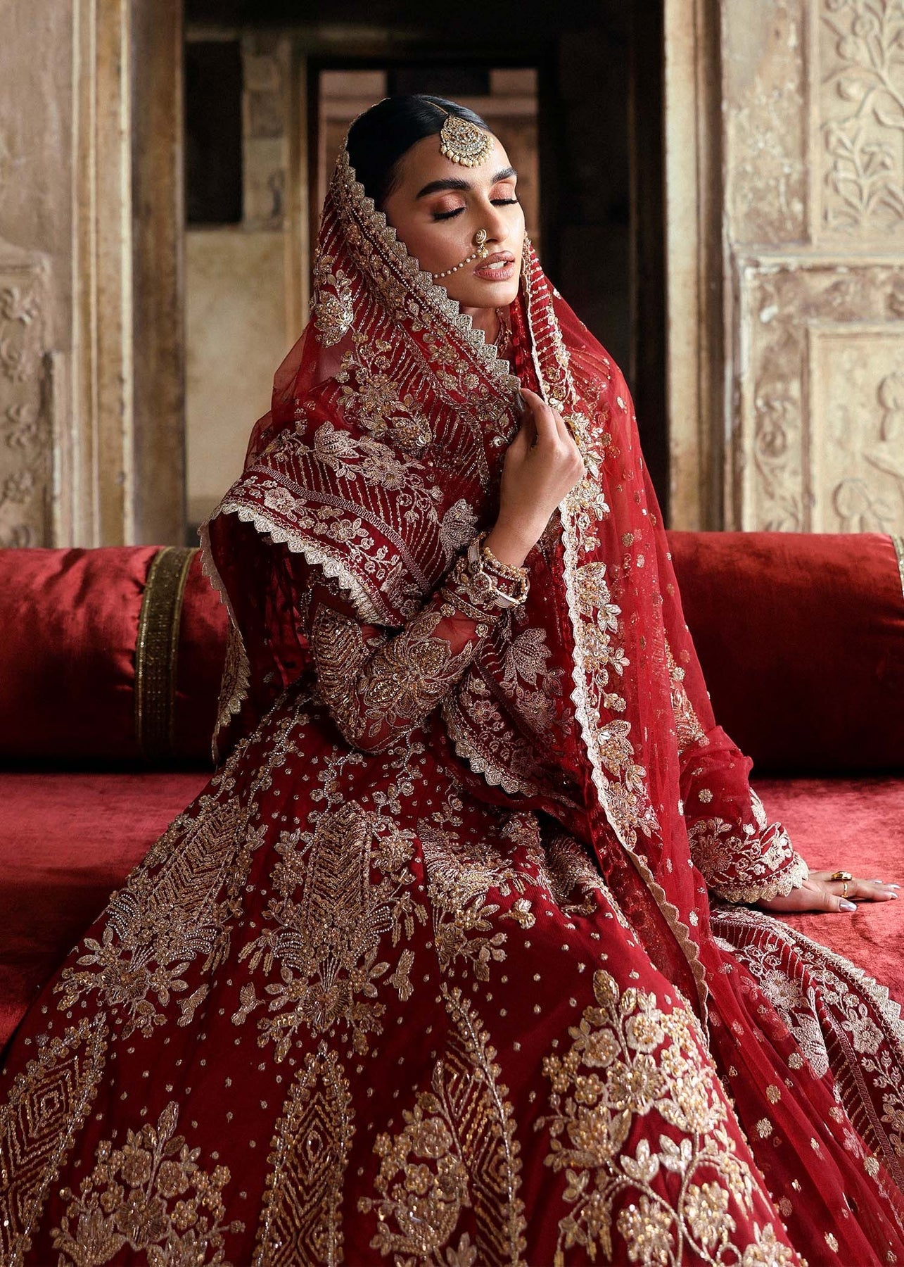 Akbar Aslam | Rajkumari Bridals | Rajbano