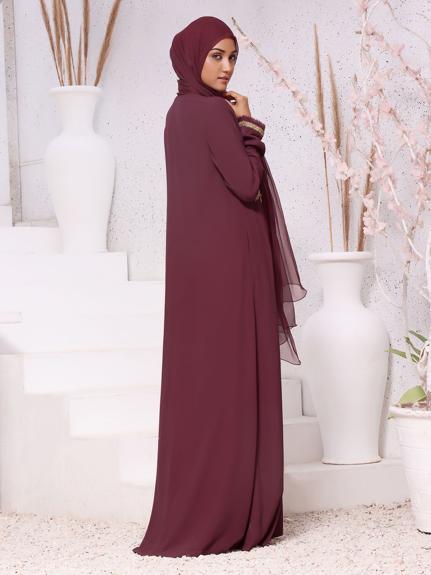Abaya Enchanted Elegance Plum