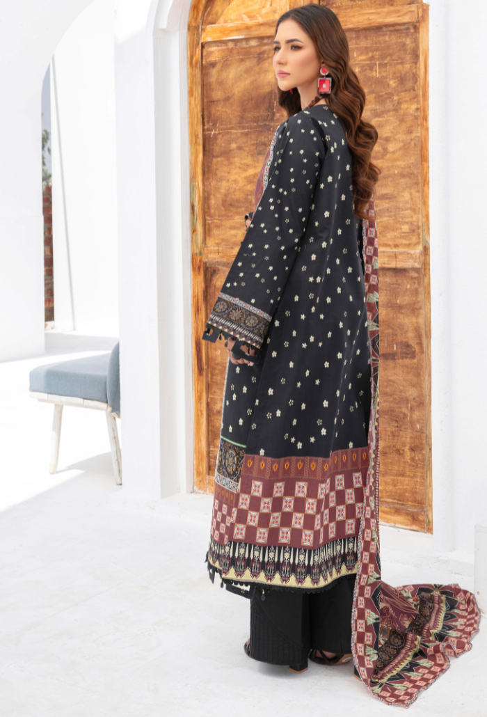 Humdum | Saira Bano Lawn 24 | D09