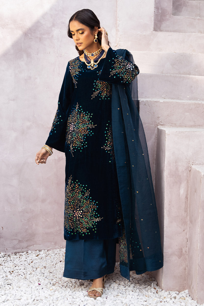 Chic Ophicial | Velveteen Luxury Fall Collection |  Zaira