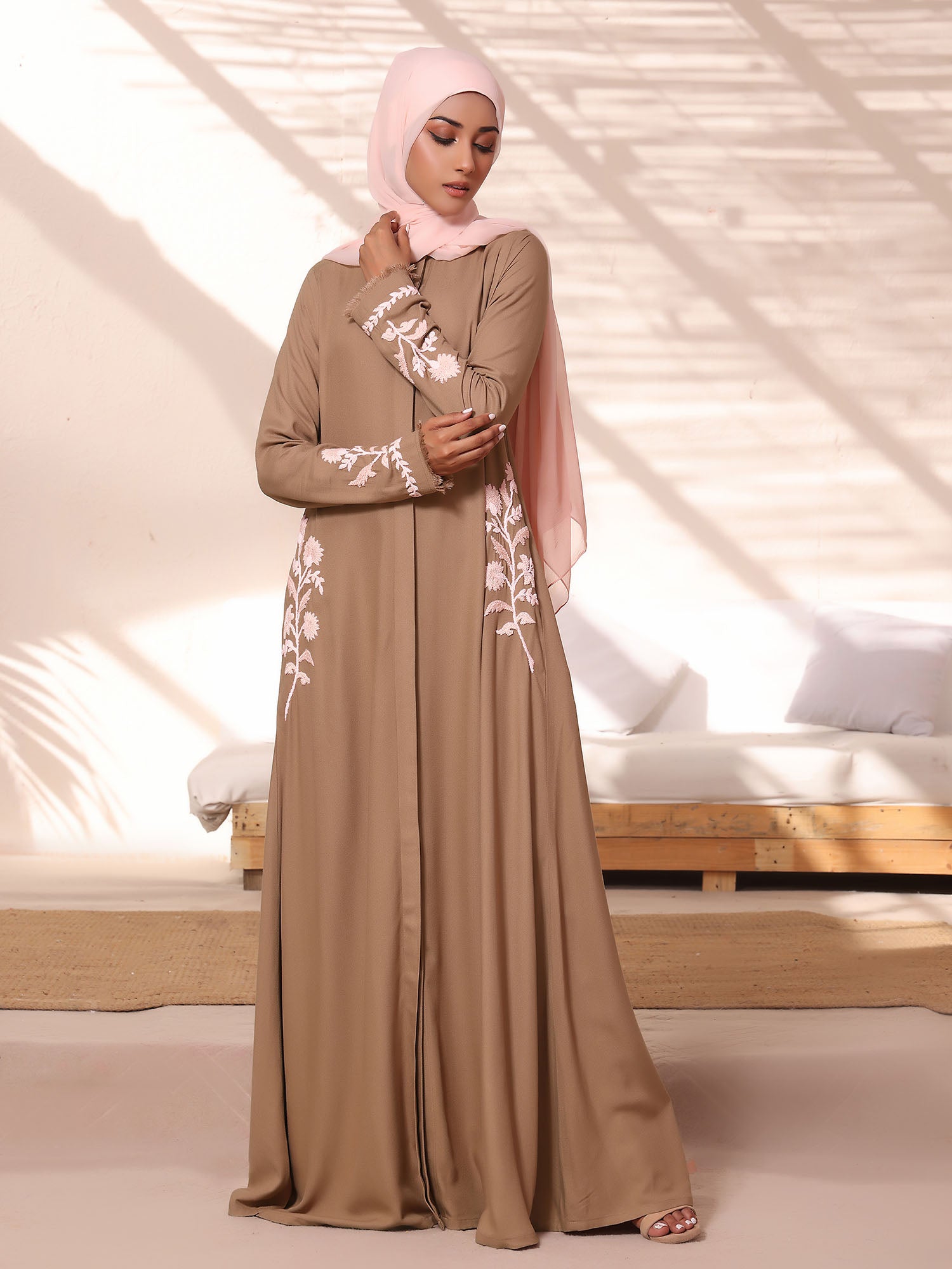 Abaya PEARL PETALS