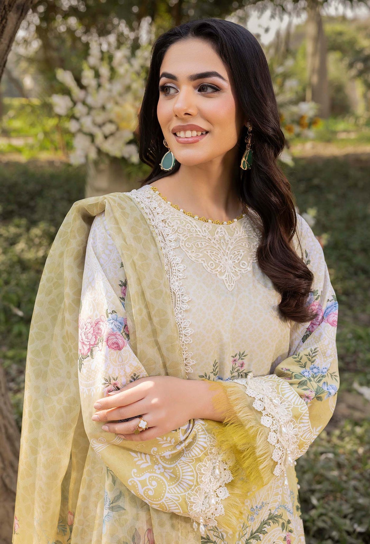 Adans Libas | Morzine Lawn 25 | MORZINE 07000