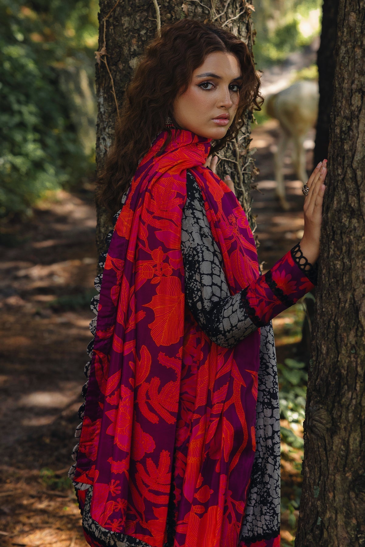 Charizma | Aniiq Embroidered Collection | STAPLE SHAWL ANW4-08