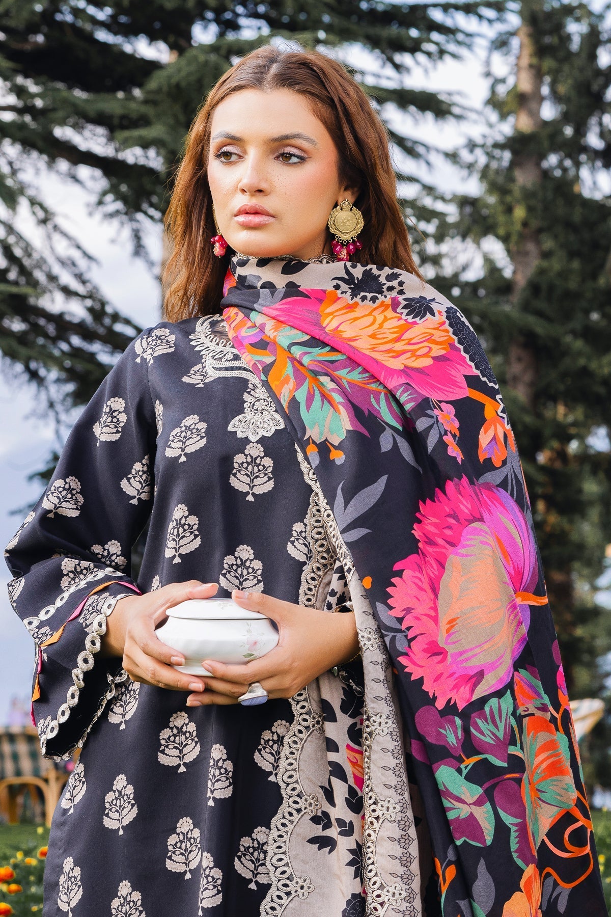 Charizma | Aniiq Embroidered Collection | STAPLE SHAWL ANW4-07