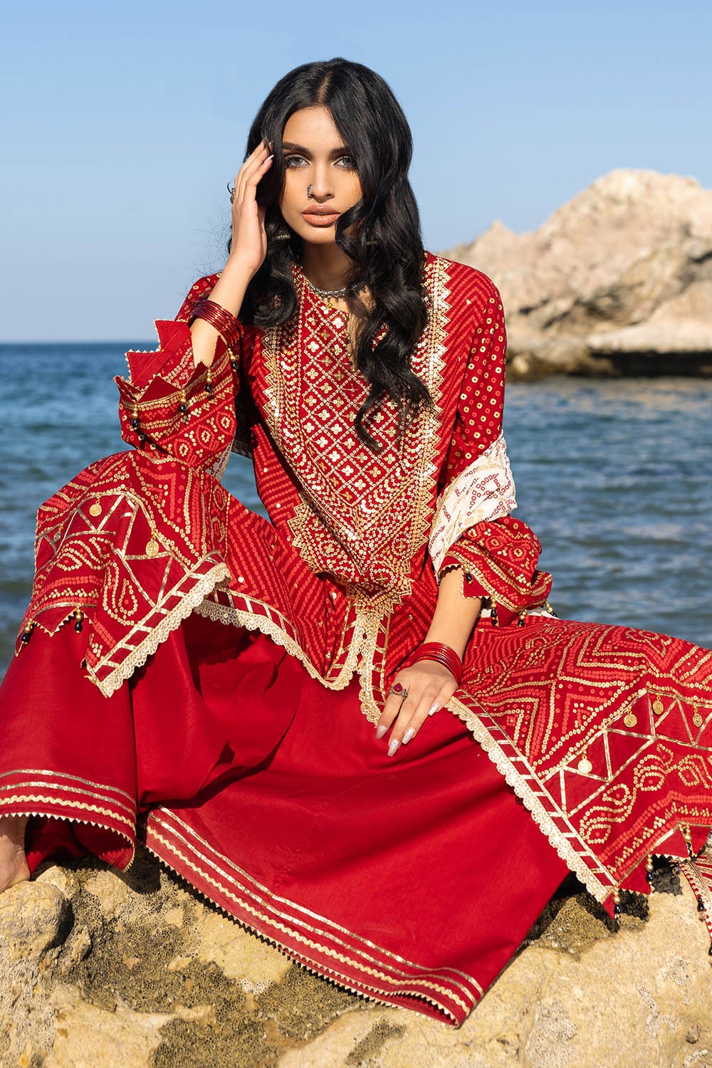 Gul Ahmed | Chunri Lawn 25 | BM-52022