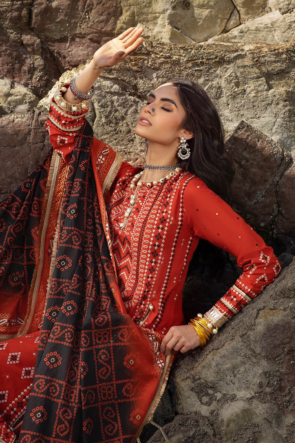 Gul Ahmed | Chunri Lawn 25 | BM-52022