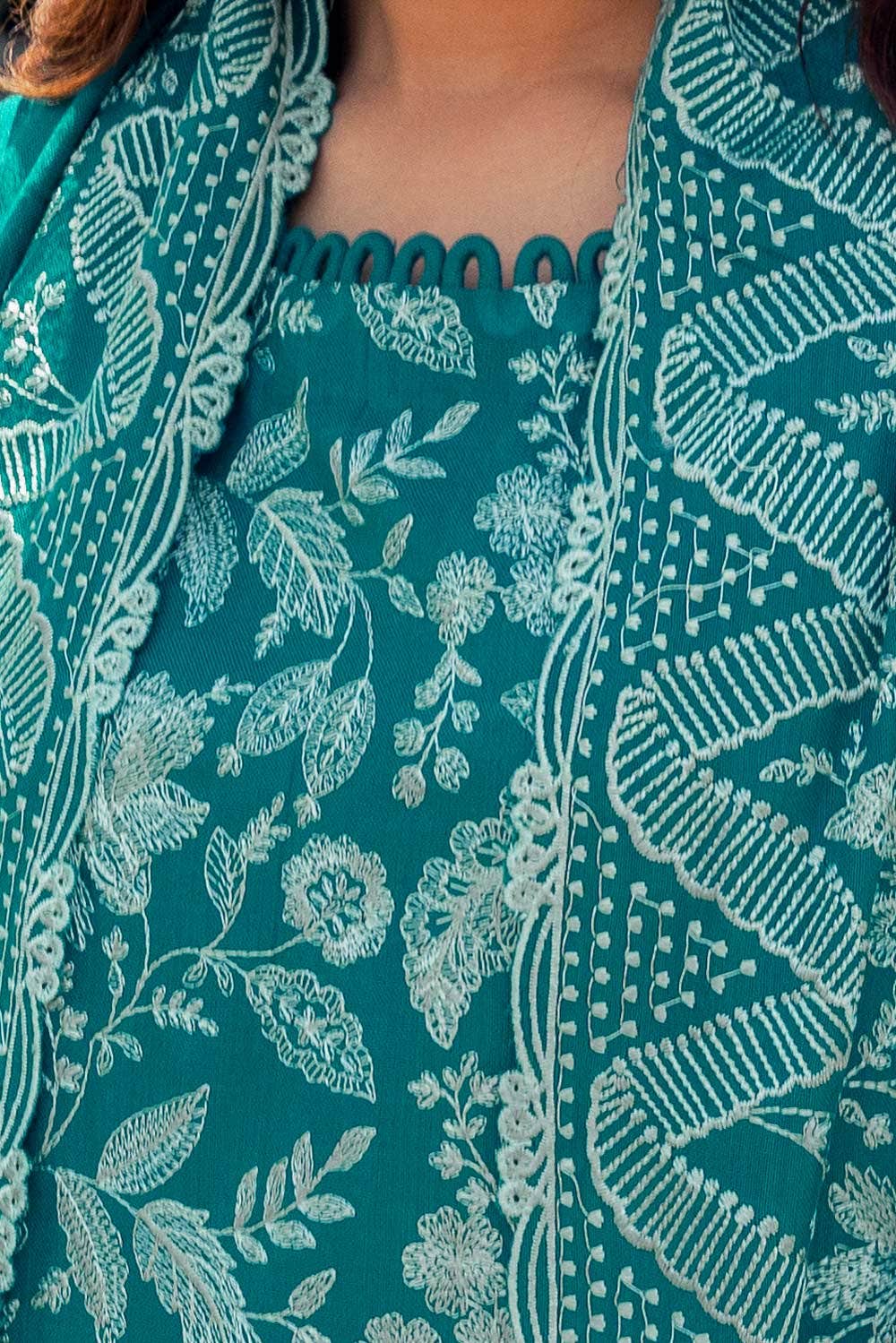 Gul Ahmed | Winter Collection 24 | Acrylic Dupatta AP-42010