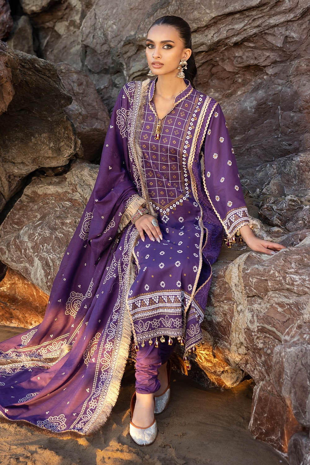 Gul Ahmed | Chunri Lawn 25 | CL-52169