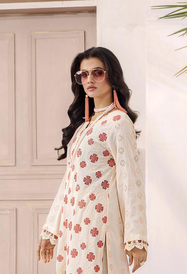 Adans Libas | Alora 25 | ALORA 3