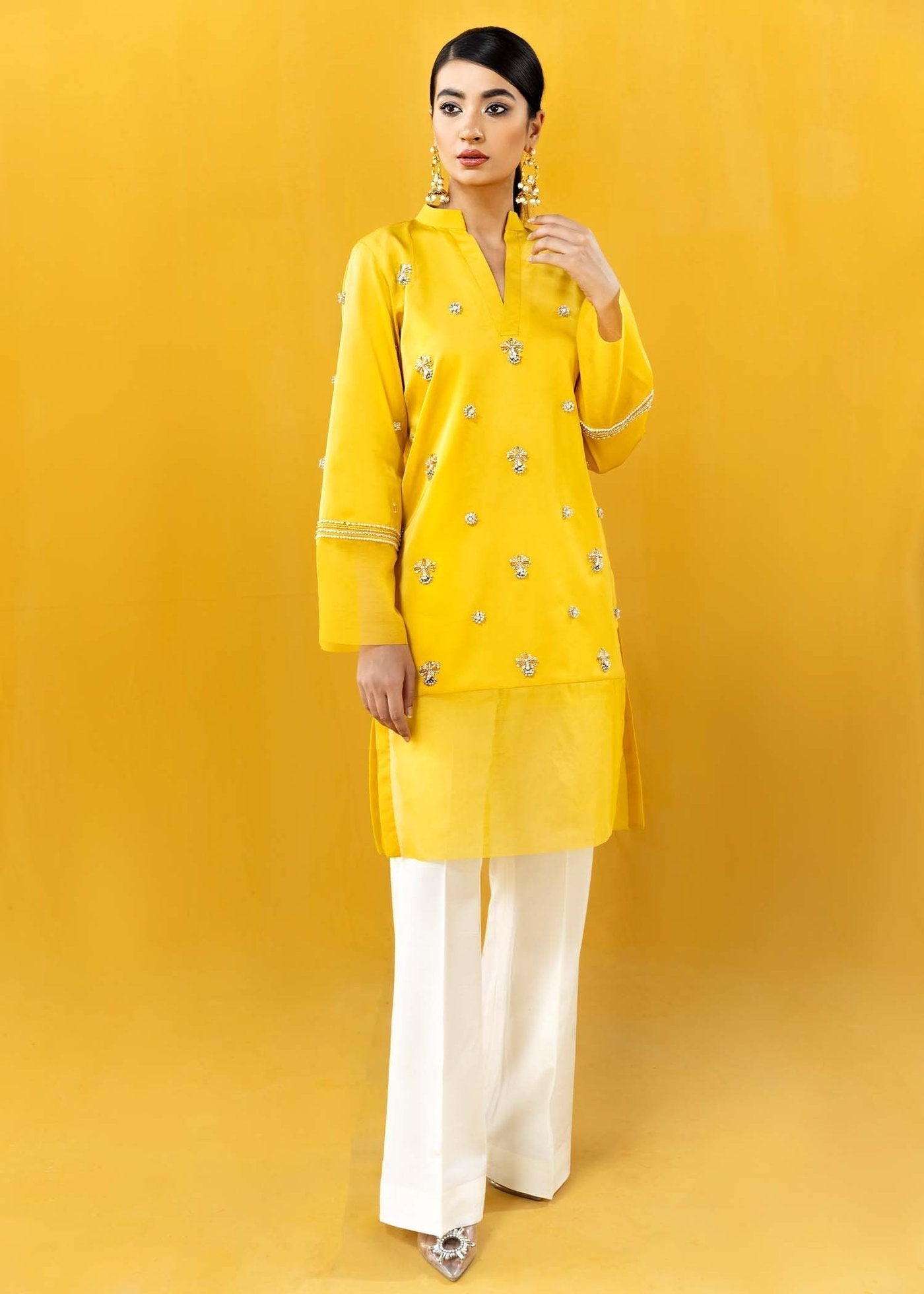 Hana | Vibrant Beyond | Aurora-VB-1006