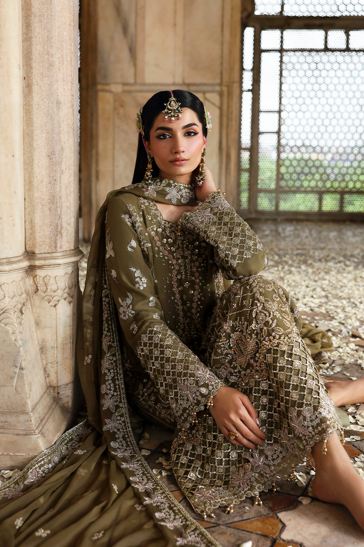 Emaan Adeel | Romansiyyah Luxury Formals | OLIVEA