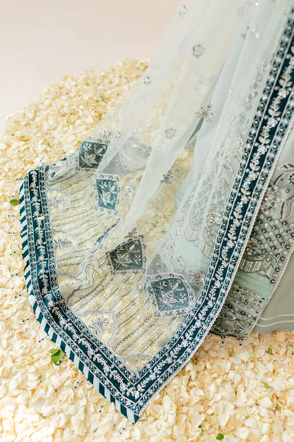 Farasha | Lumiere Luxury Collection 23 | FREYA