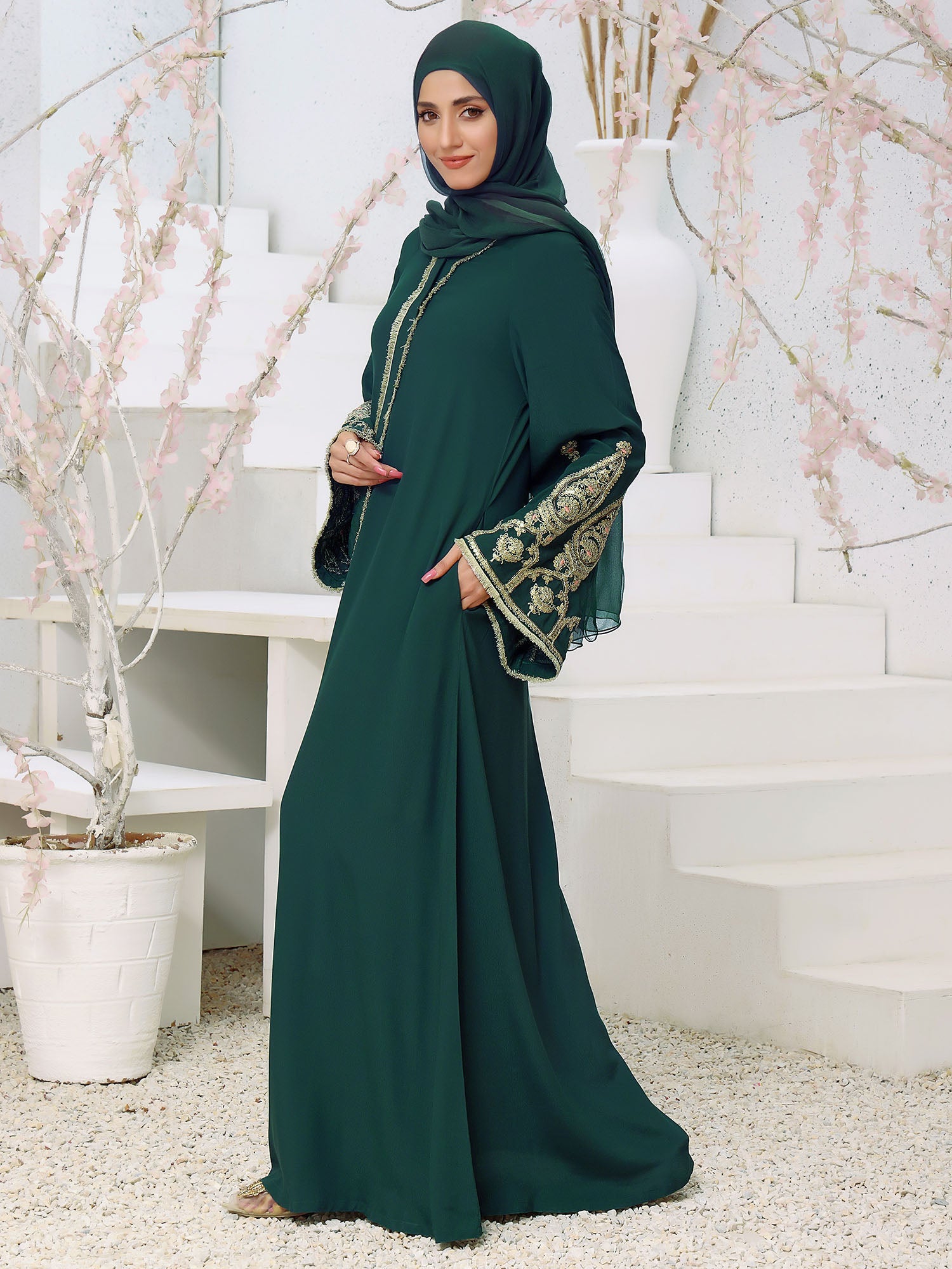Abaya Aurum