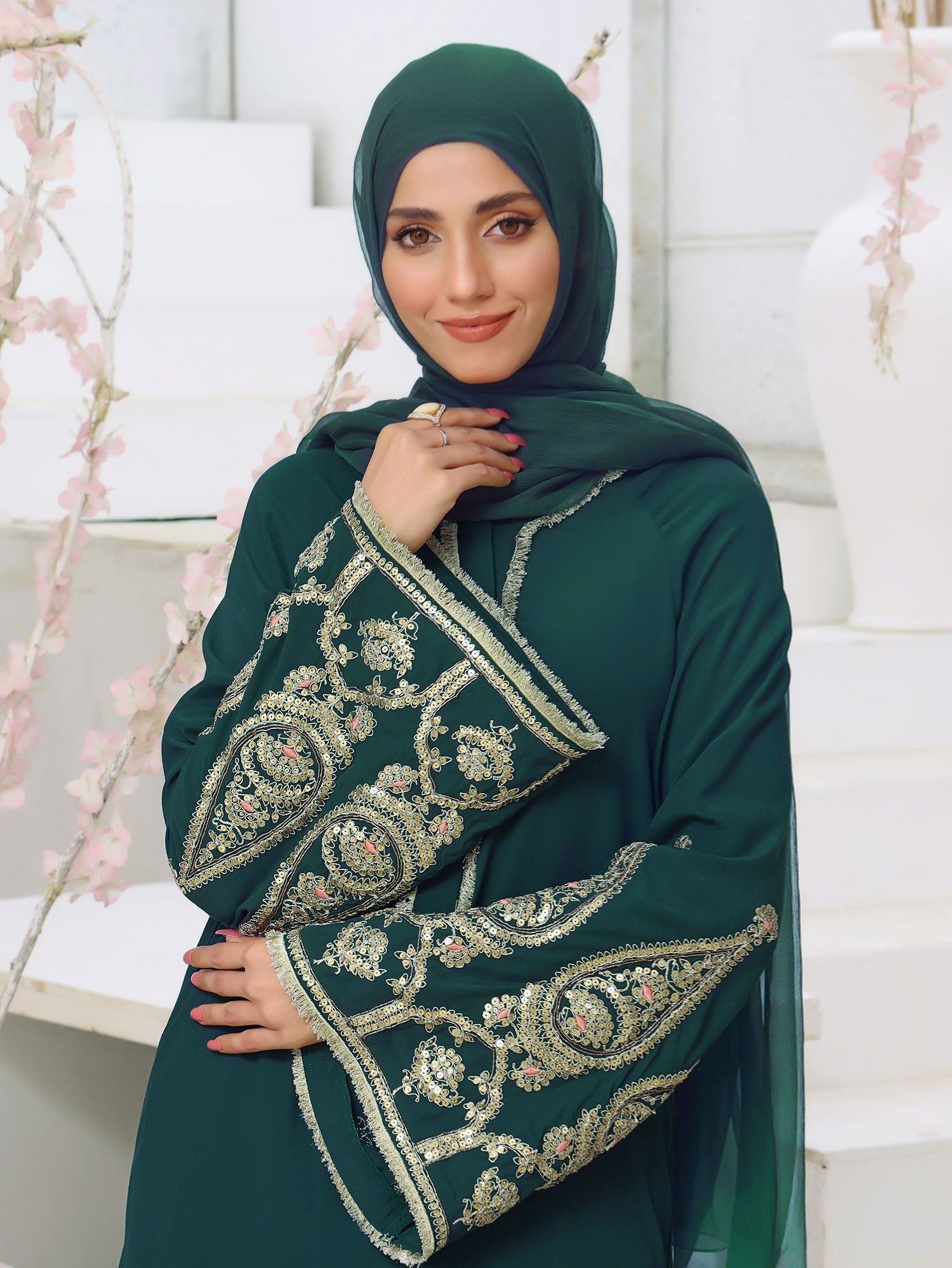 Abaya Aurum