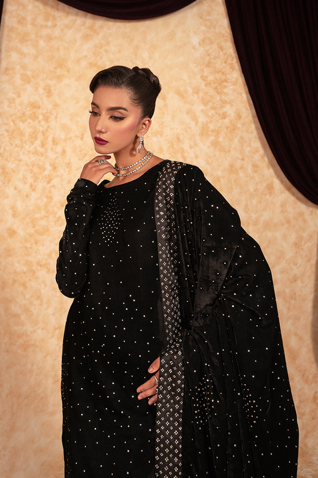 Fozia Khalid | Velvet Deck | Jewel