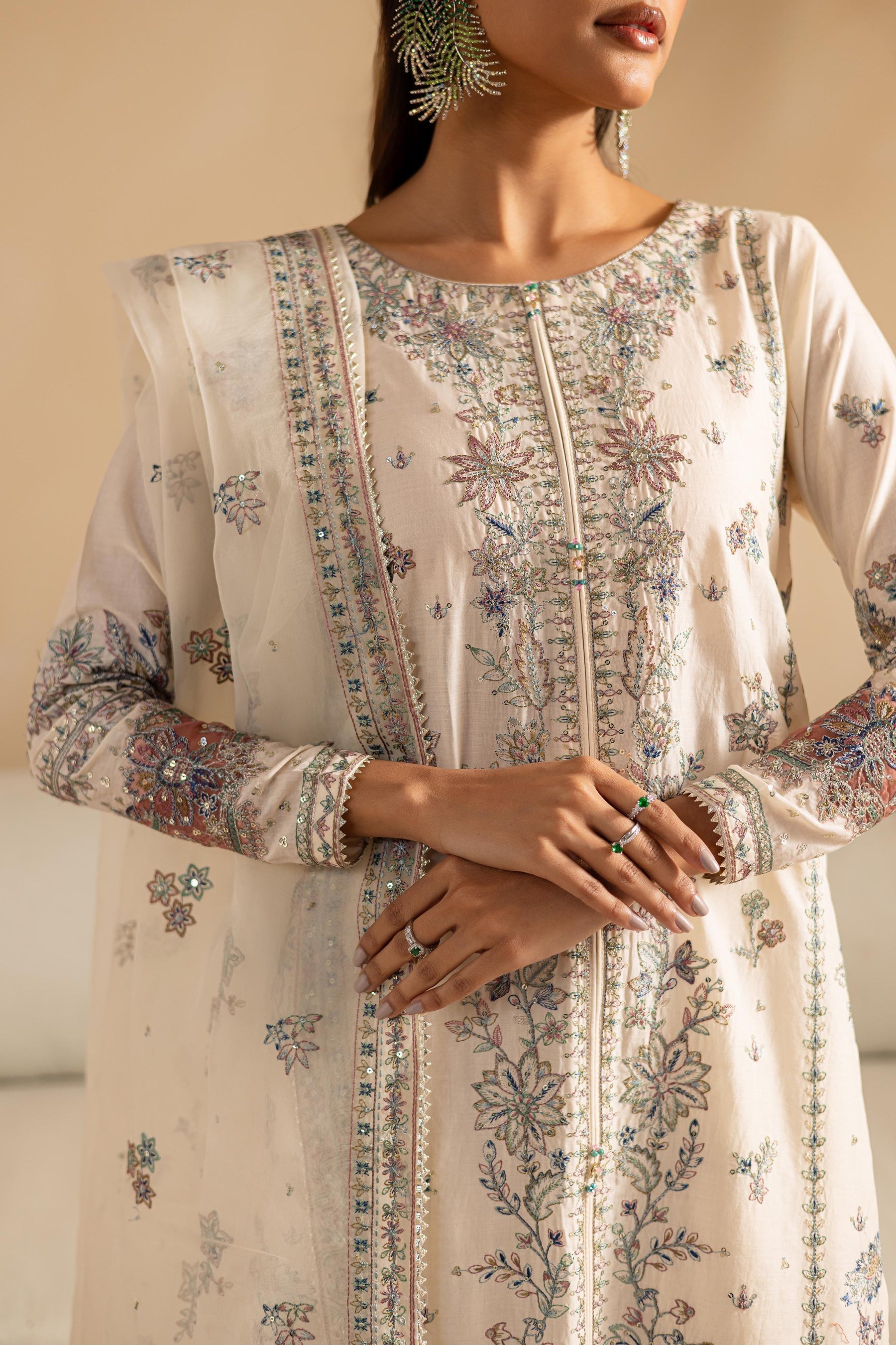 Batik | Cyra Luxury Solids |Stevie