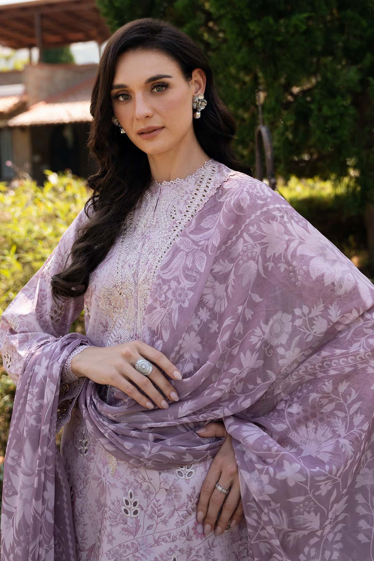 Afrozeh | Damask The Holiday Edit 25 | Lunetta B