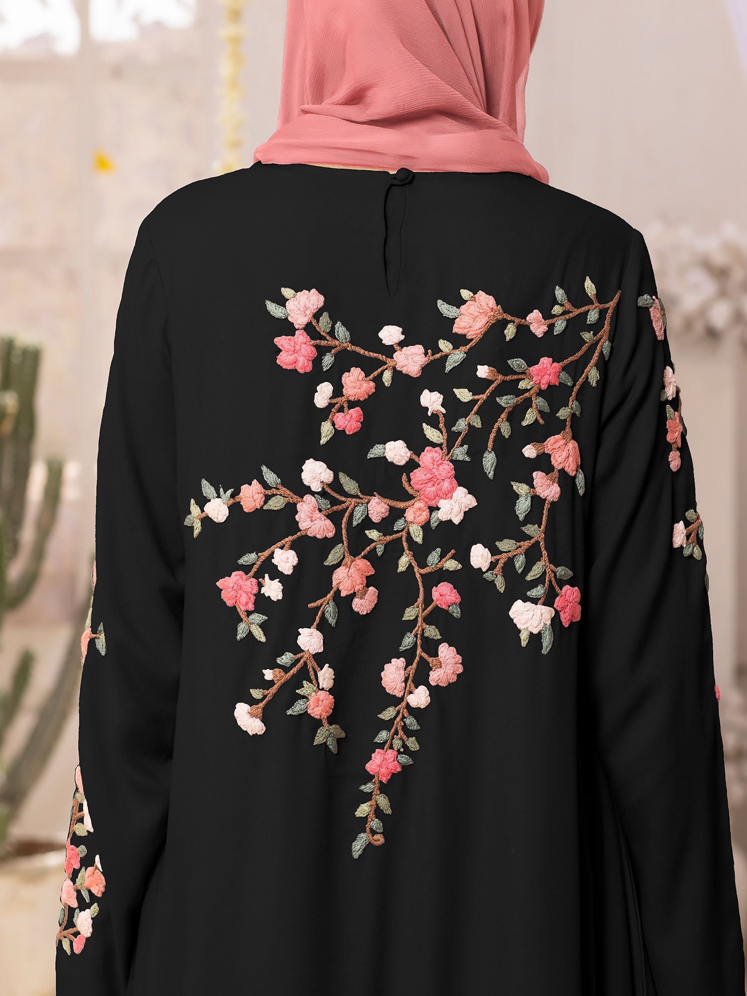 Floral Cocktail Black Abaya