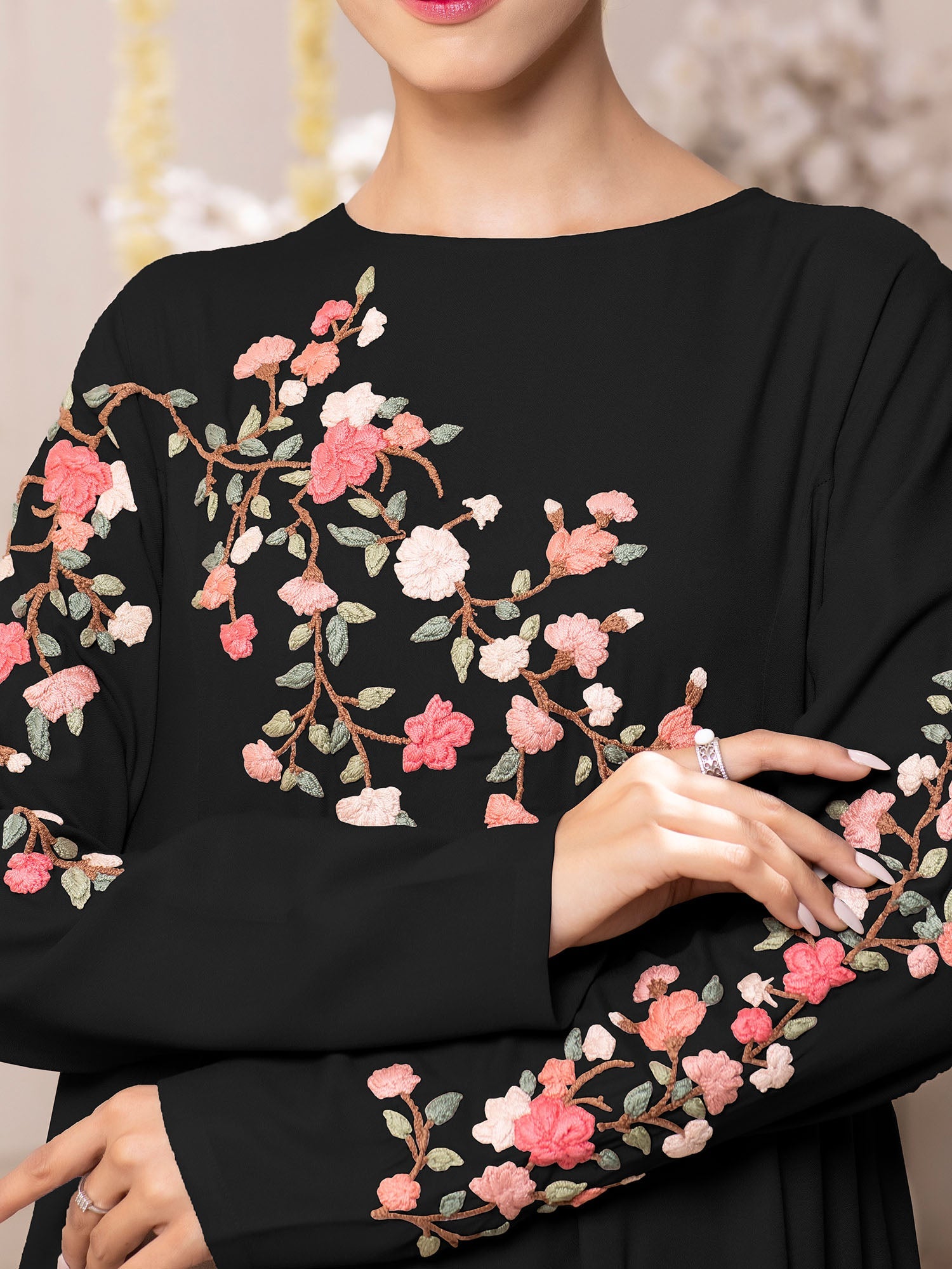 Floral Cocktail Black Abaya