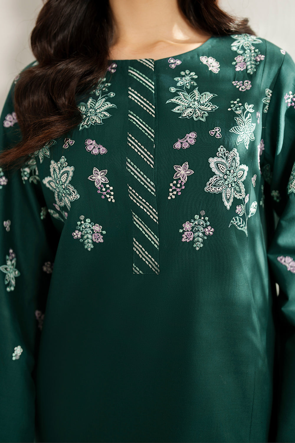 Farasha | Thread Lines Embroidered | Turquoise Bliss