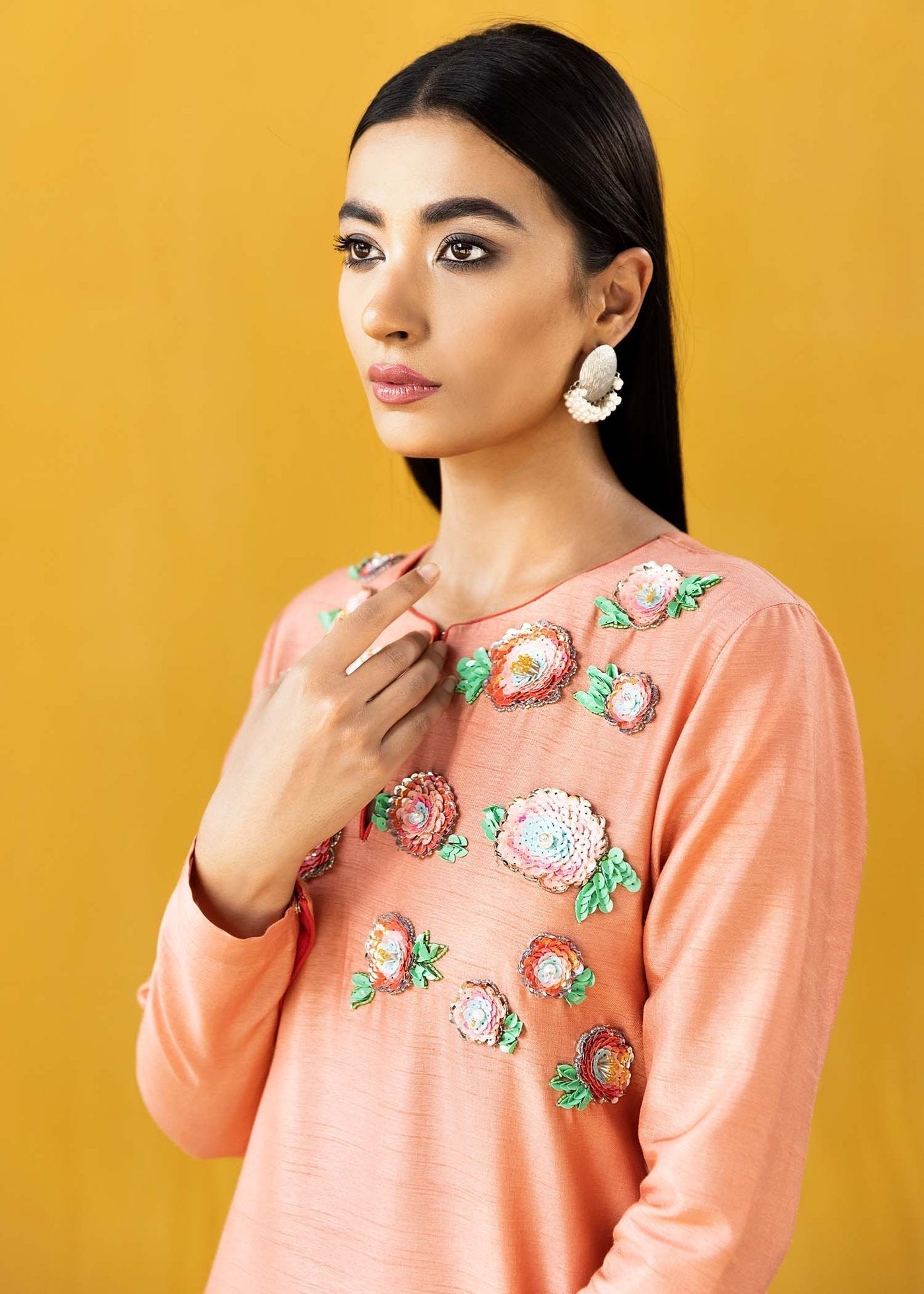 Hana | Vibrant Beyond | Floral Garden-VB-1007