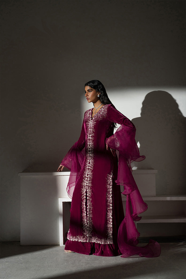 Caia | Luxury Velvet Edit 25 | Fuchsia