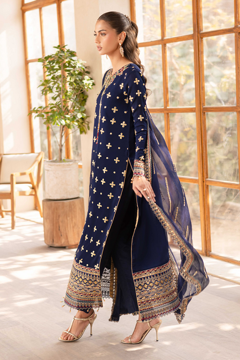 Emaan Adeel | Noore Festive Formals | ZAVIA