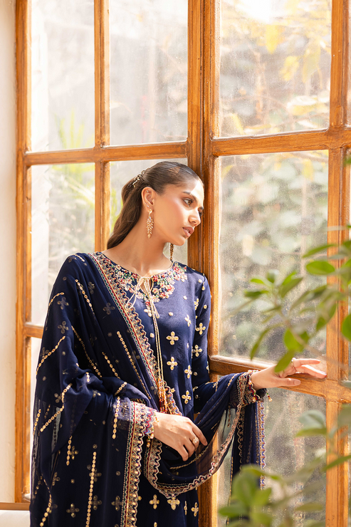 Emaan Adeel | Noore Festive Formals | ZAVIA