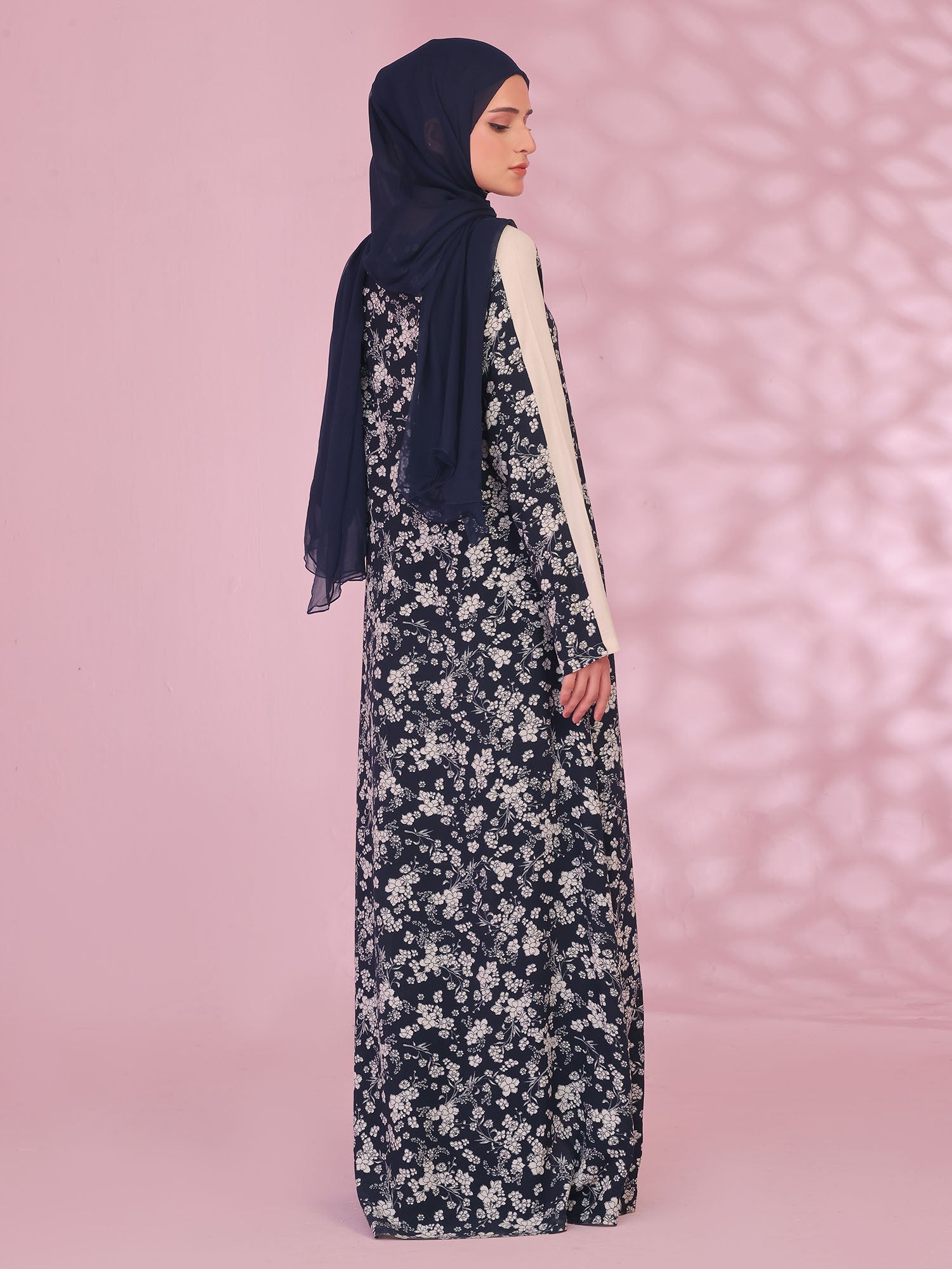 Sporty Blossom Abaya