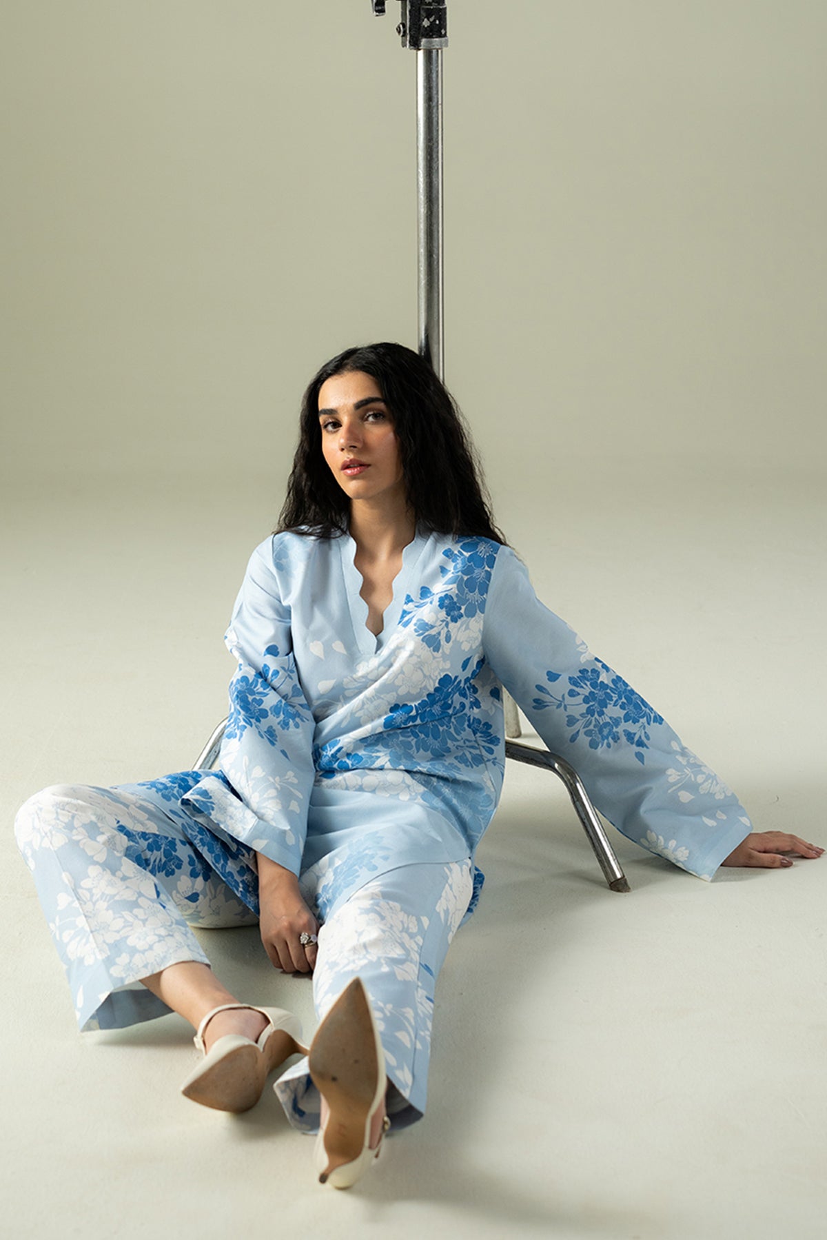 Afrozeh | Coords 25 | Muffled